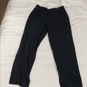 lululemon Kung Fu Pants - M - never worn